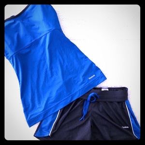 2 Piece Reebok Athletic outfit Size Medium